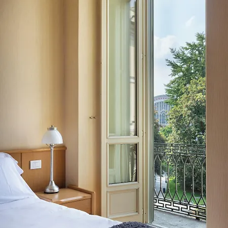 Dynasty Downtown Lägenhetshotell Turin
