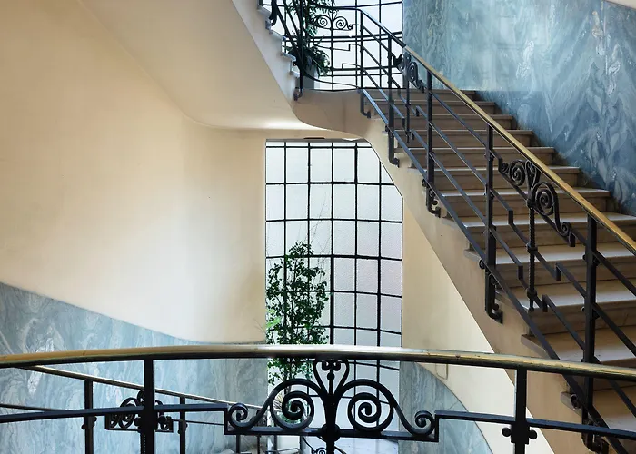 Aparthotel Dynasty Downtown