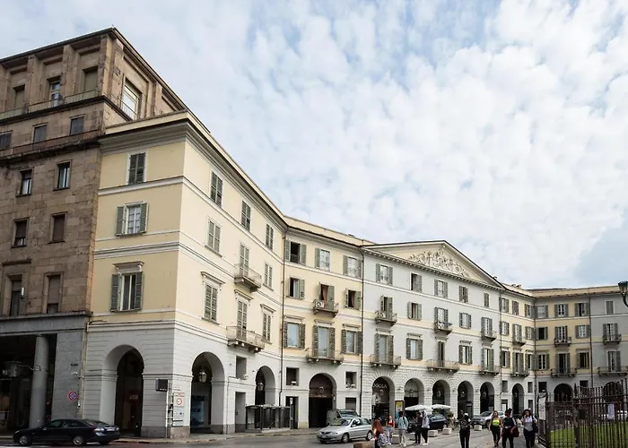 Aparthotel Dynasty Downtown 4*