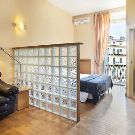 Dynasty Downtown Apartahotel 4*