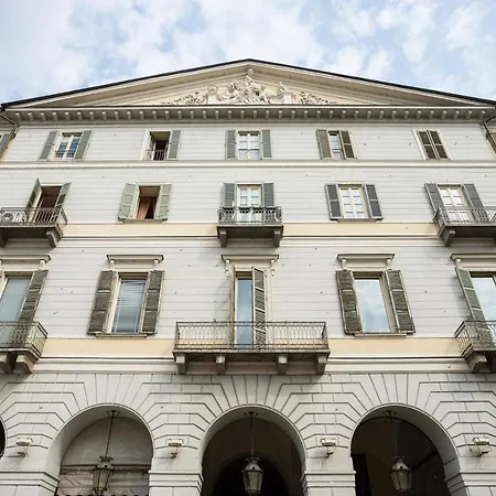 Dynasty Downtown 4* Turin
