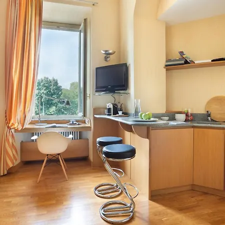 Dynasty Downtown 4* Turin
