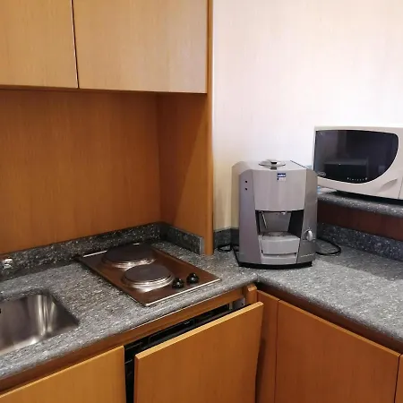 Dynasty Downtown Aparthotel